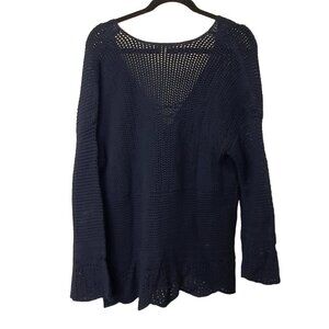 Women's Navy Knit Top